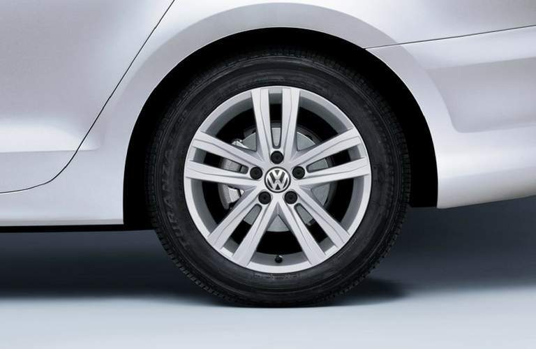 Wheel of 2017 Volkswagen Jetta