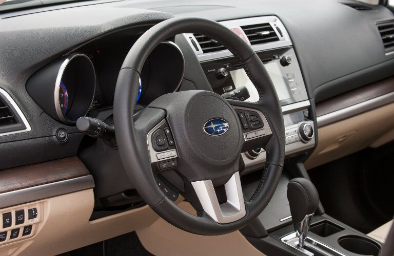 2015 Subaru Outback interior controls technoloyg