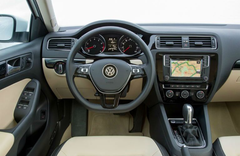 2016 Volkswagen Jetta Interior Style Steering Wheel Technology