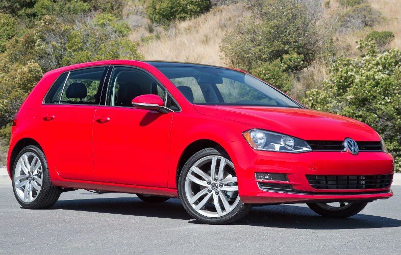2018 Volkswagen Golf Exterior Front Profile