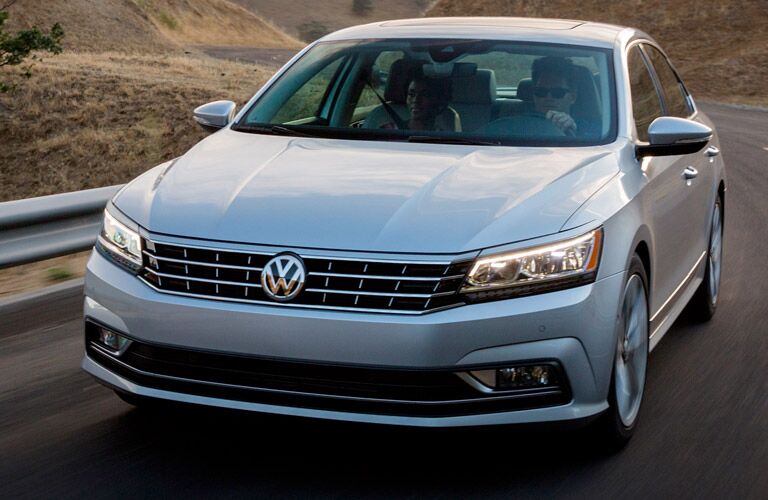 2017 Volkswagen Passat front vie with grille silver