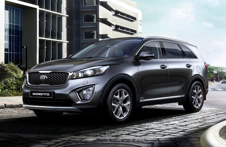 Kia Sorento Parked in Driveway in Black
