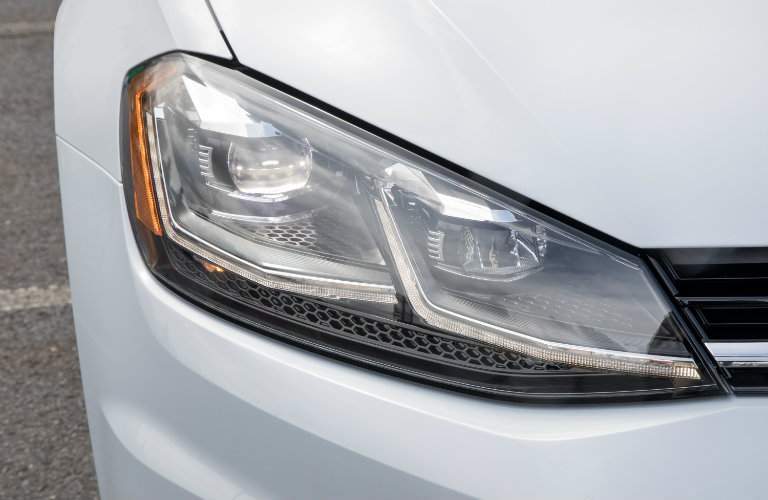 2018 Volkswagen Golf closeup of headlight