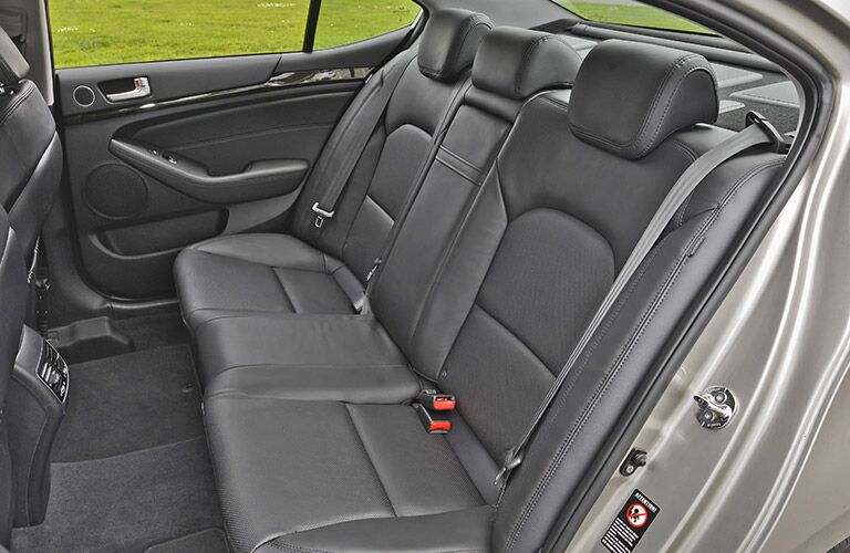 2016 Kia Cadenza Back Seat