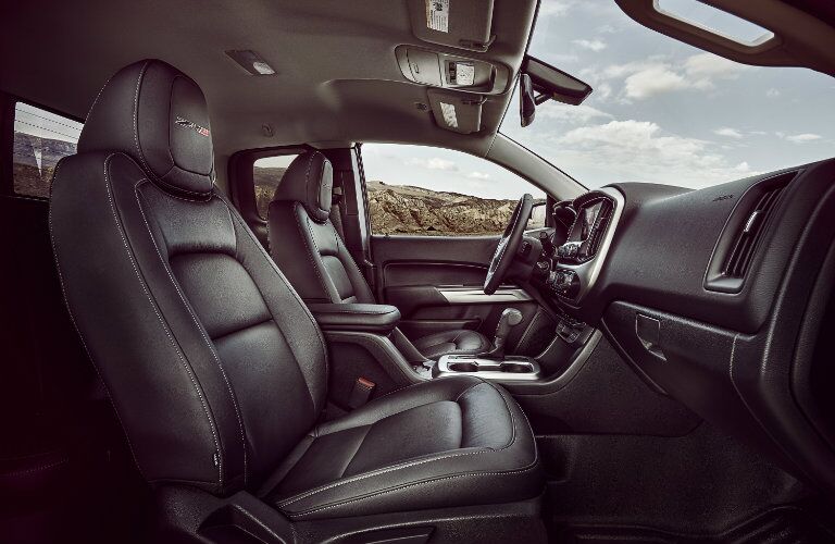 2017 Chevrolet Colorado front interior passenger space