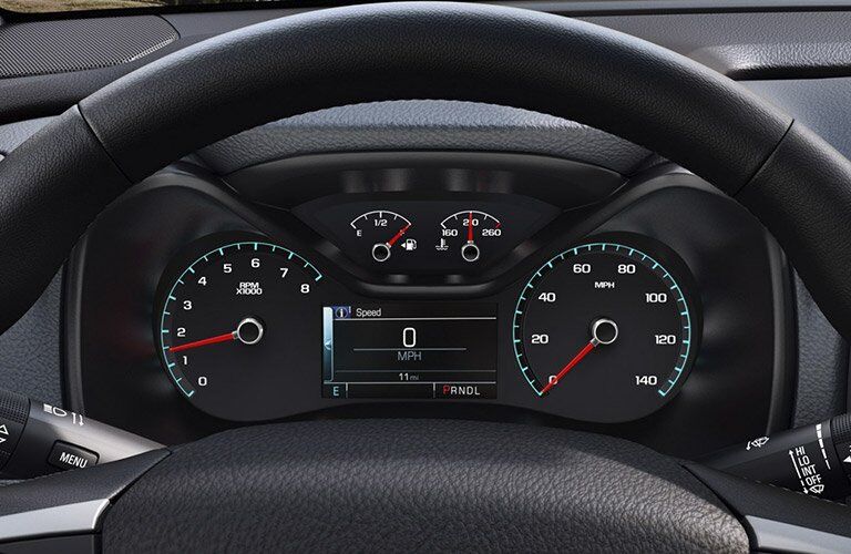 2017 Chevrolet Colorado front interior instrument panel
