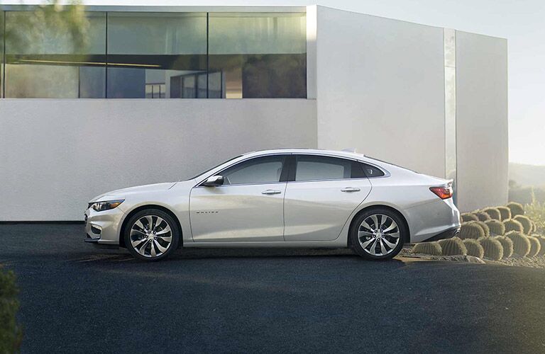 2017 Chevrolet Malibu side exterior