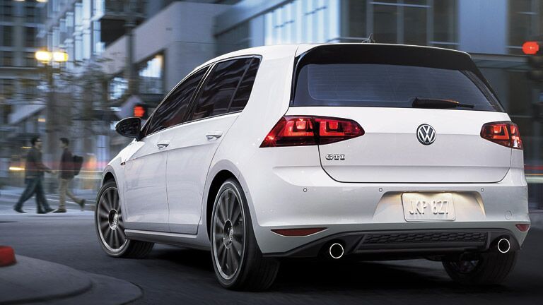 2016 Volkswagen Golf GTI Hatchback Design