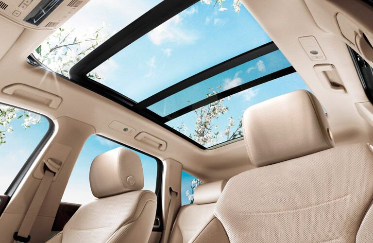 2017 Volkswagen Touareg panoramic sunroof