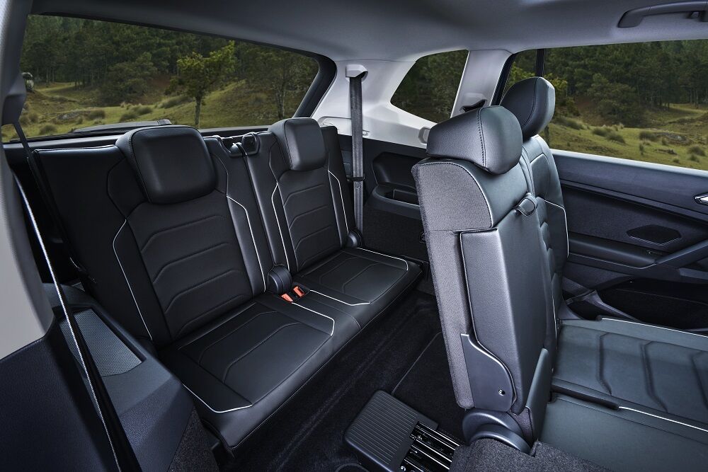 Audi Q5 Seating Capacity >> Volkswagen Tiguan Vs Audi Q5 Irvine Ca Norm Reeves Vw Audi Q5 Seating Capacity >> Volkswagen Tiguan Vs Audi Q5 Irvine Ca Norm Reeves Vw