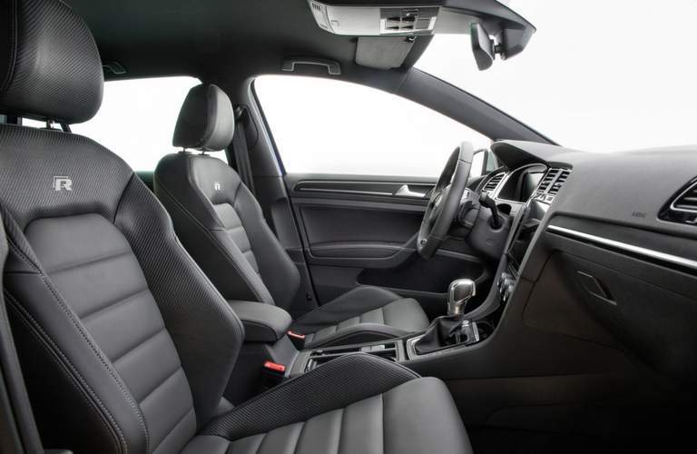 Sport bucket seats of 2018 Volkswagen Golf R