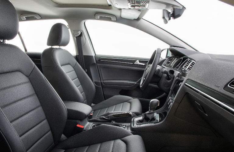 Front Interior of 2018 Volkswagen Golf