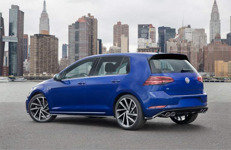 2018 Volkswagen Golf R overlooking a city