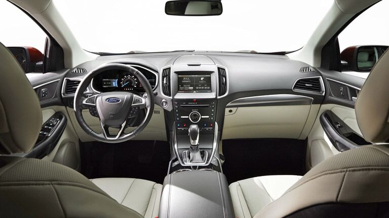 There are a ton of advanced features included with the 2015 Ford Edge Tampa Bay FL.