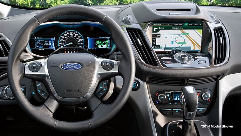 The 2015 Ford CMax Tampa FL comes with a ton of cool features.