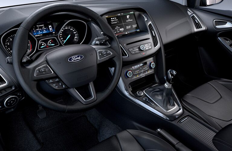 2015 Ford Focus vs 2015 Honda Civic