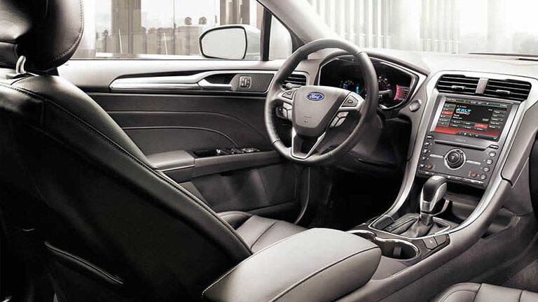 The 2016 Ford Fusion Tampa FL is full of advanced technology.