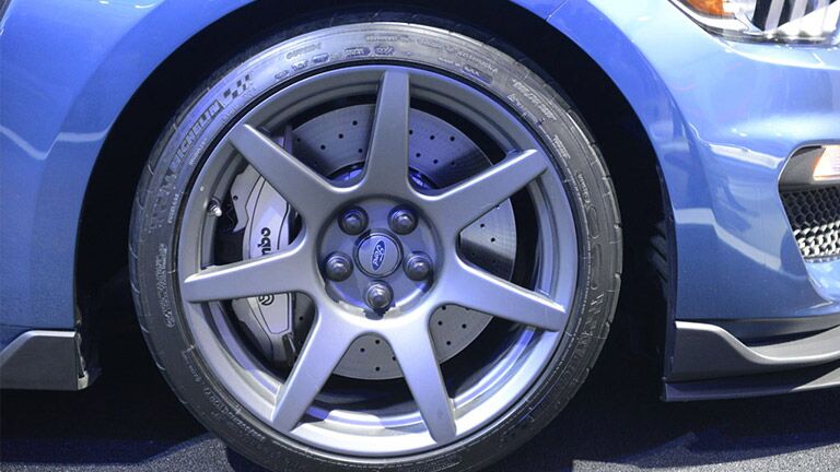 The 2016 Ford Mustang Tampa FL is agile.