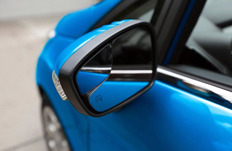 2017 Ford Fiesta blue side mirror
