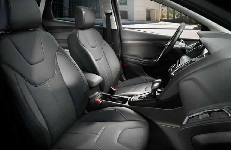 2017 Ford Focus interior black leather seats
