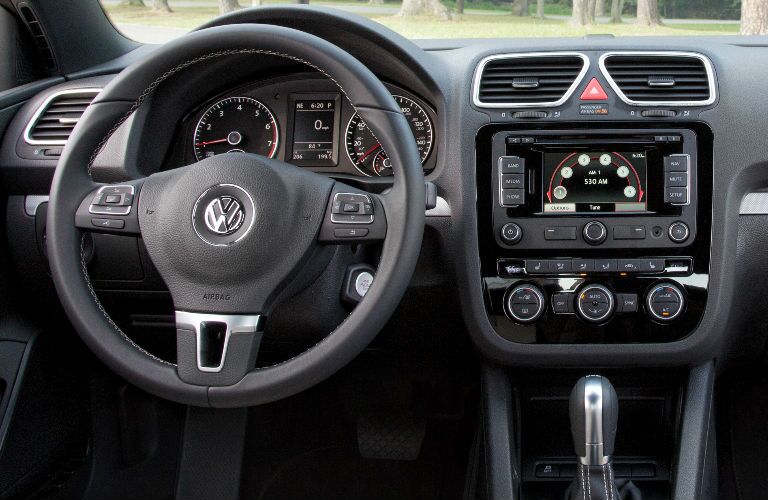 Interior 2015 Volkswagen Eos Dashboard