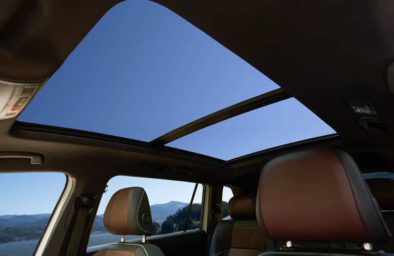 2022 Volkswagen Tiguan moonroof