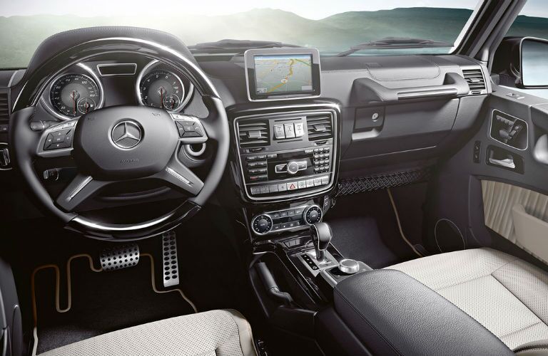 2016 Mercedes Benz G Class Vs 2016 Land Rover Range Rover