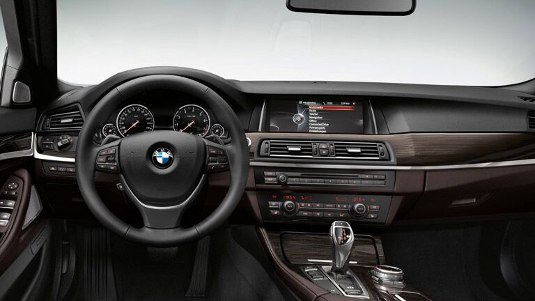 Used BMW 5 Series Dallas TX steering