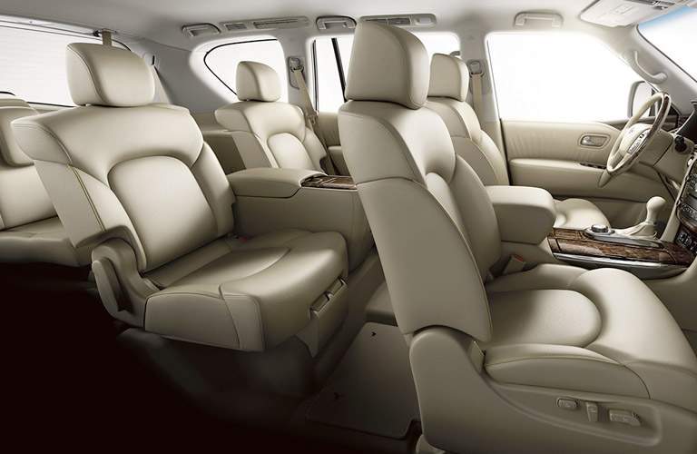 2017 INFINITI QX80 interior seating