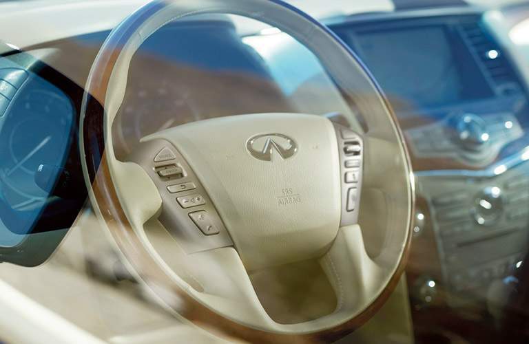 2017 INFINITI QX80 interior through window