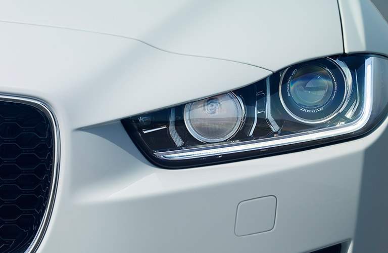 2017 Jaguar XE headlight