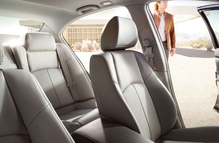 Used INFINTI Q40 seating