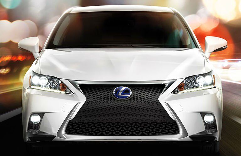 Lexus CT front end grille