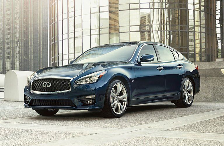 2017 INFINITI M37/Q70 model exterior
