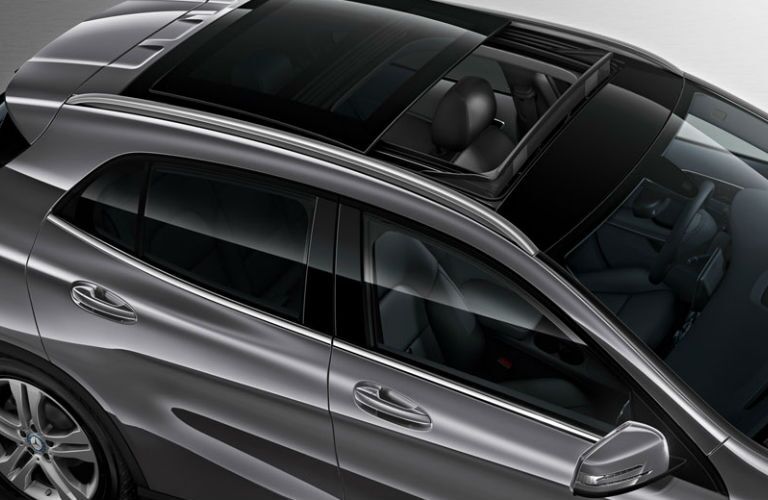 Used Mercedes-Benz GLA Dallas TX panoramic sunroof