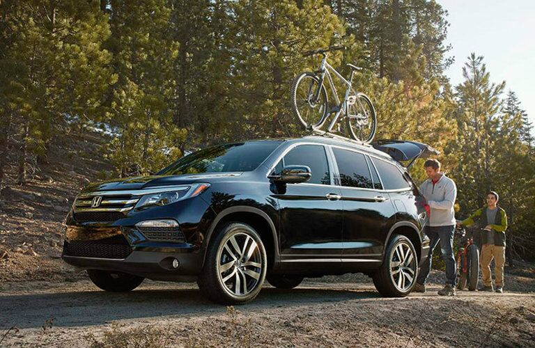 2016 Honda Pilot Elite with Bike Rack