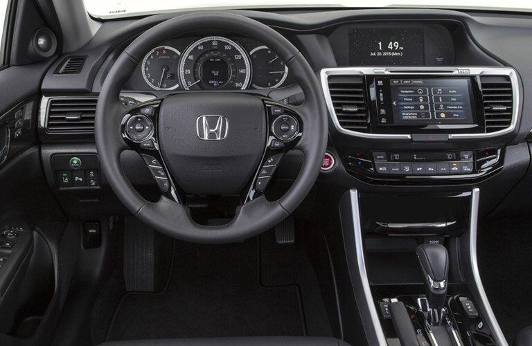 2017 Honda Accord interior features