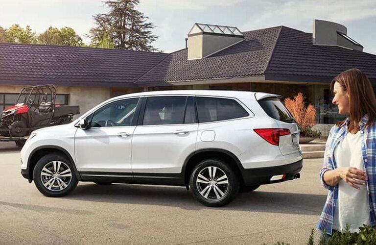 2017 Honda Pilot side profile