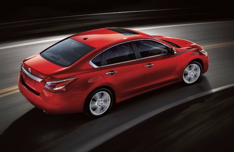 2015 Nissan Altima Rome GA exterior turning