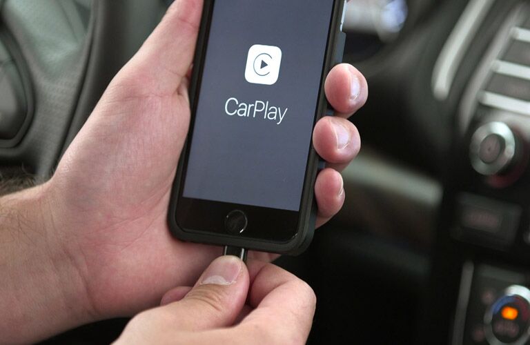 2017 Nissan Maxima apple carplay