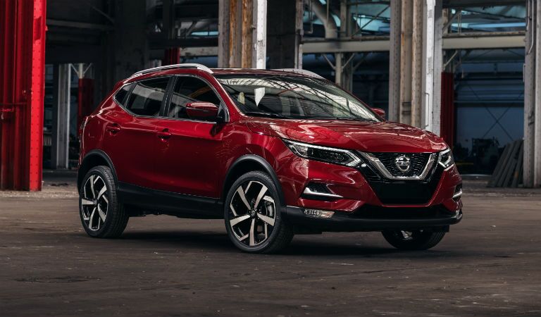 2020 Nissan Rogue Sport Exterior Passenger Side Front Profile