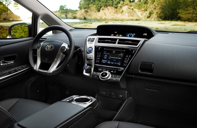 2016 Toyota Prius V Vs Nissan Leaf 2016 Toyota Prius V Vs Nissan Leaf Interior