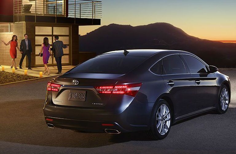 2015 Toyota Avalon Black