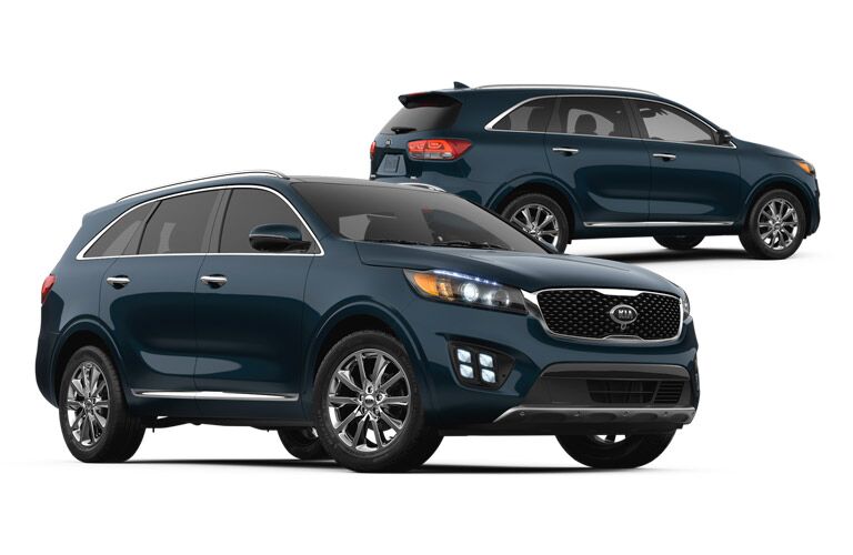 Profile views of 2016 Kia Sorento