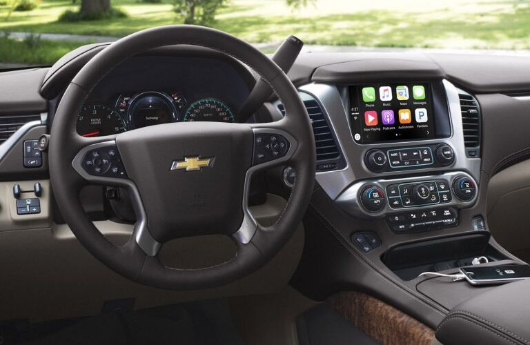 2017 Chevy Suburban technology features