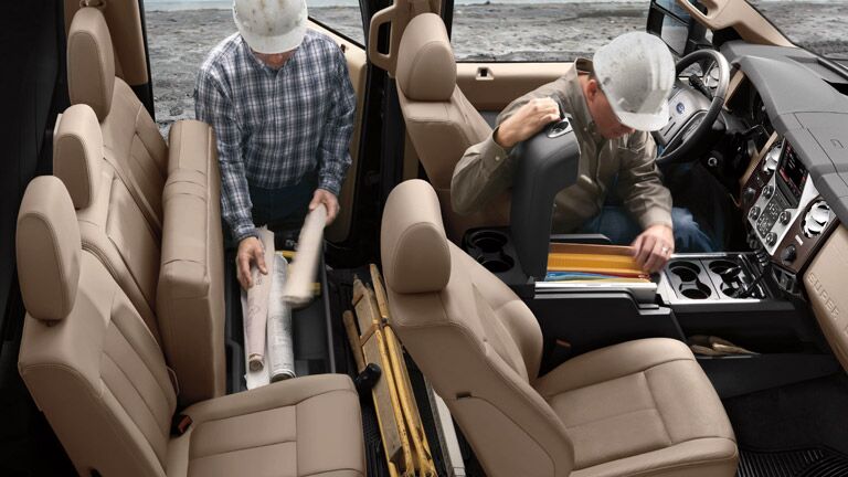 Six-passenger interior 2015 Ford Super Duty F-350