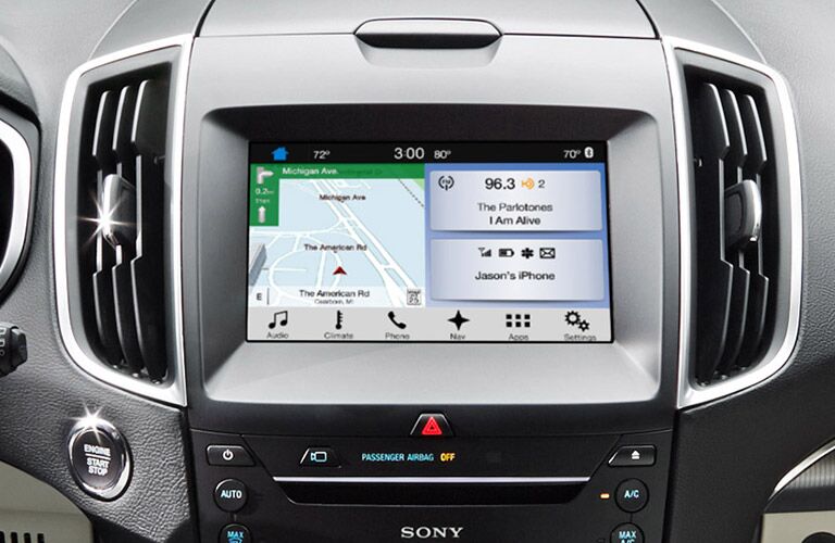 Ford SYNC 3 infotainment 2016 Ford Edge
