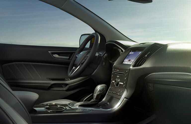 2016 Ford Edge interior