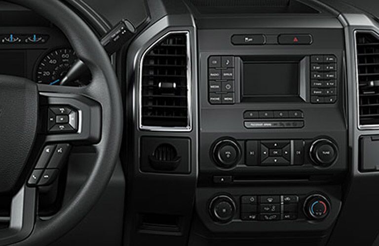 2016 Ford F-150 XL information screen