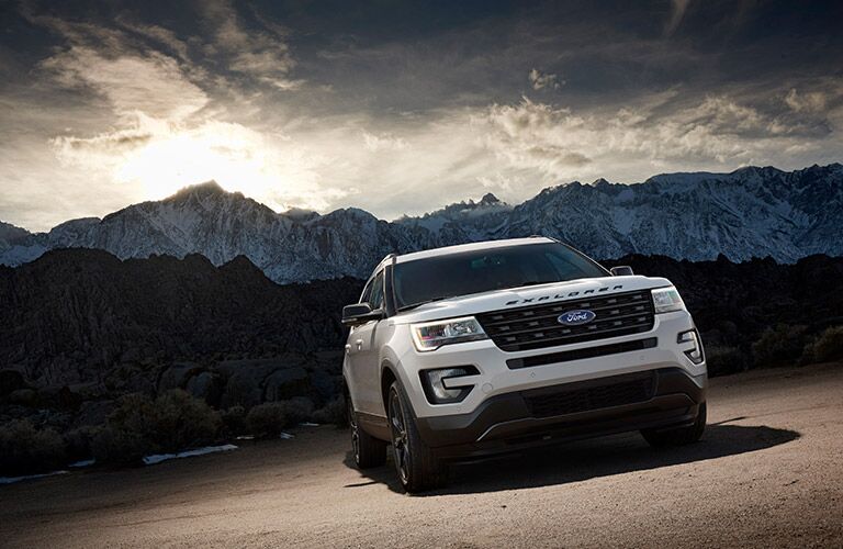 2017 Ford Explorer front